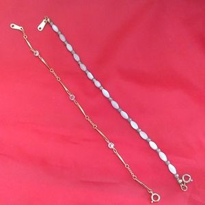 2 Avon bracelets gold tone